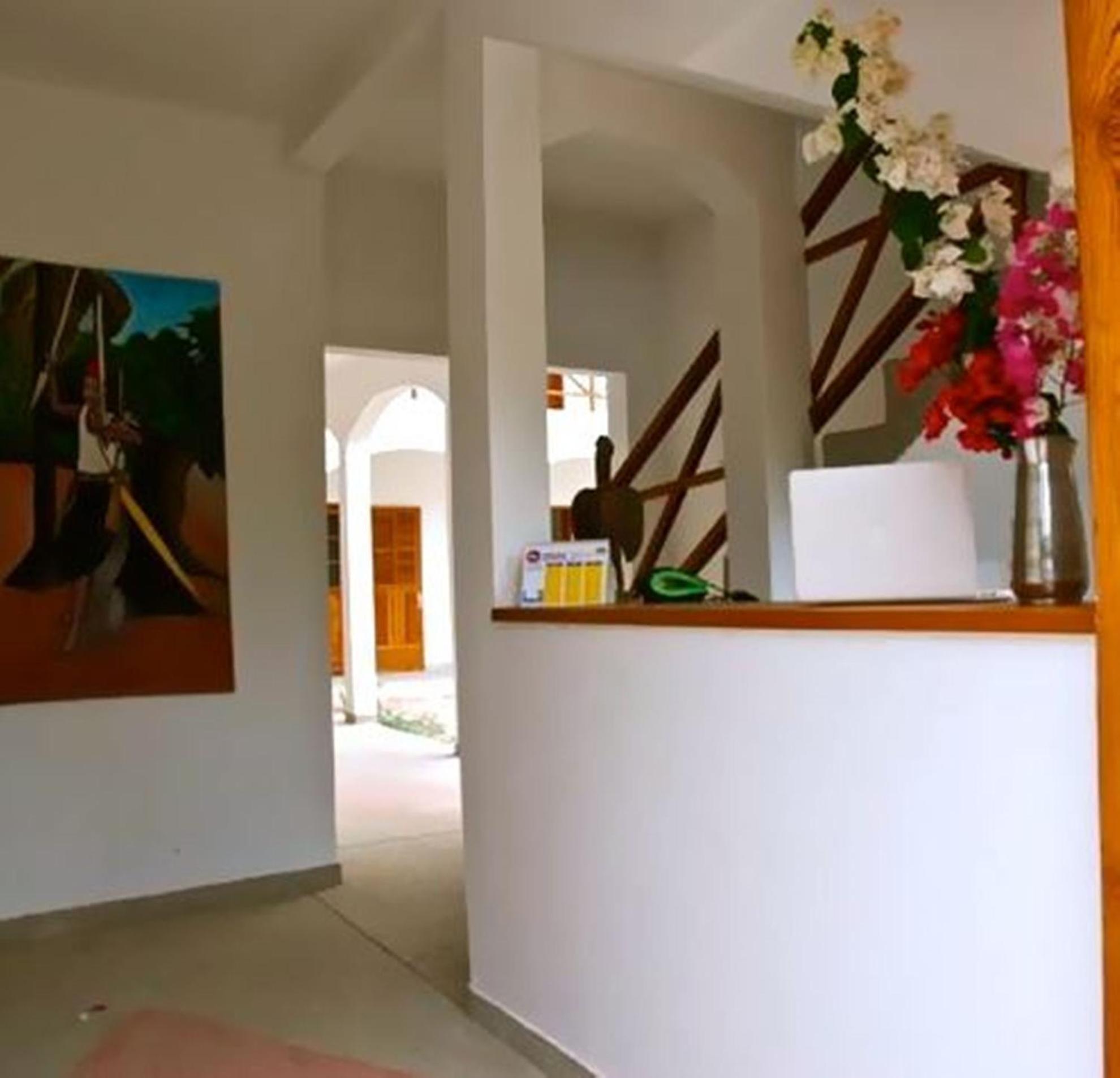 Casa Motel Ziguinchor Eksteriør billede